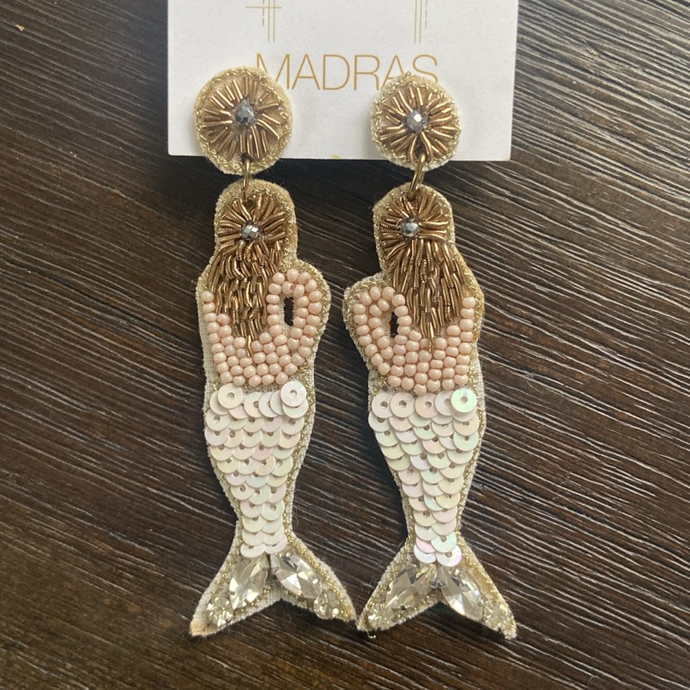 •MADRAS• mermaid beaded earrings
